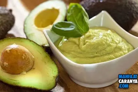 Manfaat dan Cara Membuat Masker Alpukat