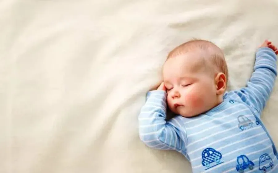 Cara Mengobati Biang Keringat Pada Bayi