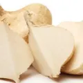5 Cara Membuat Krim Pemutih Dengan Bahan Alami