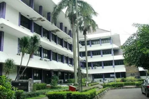 Biaya Pendidikan Program Study Kimia Universitas Indonesia