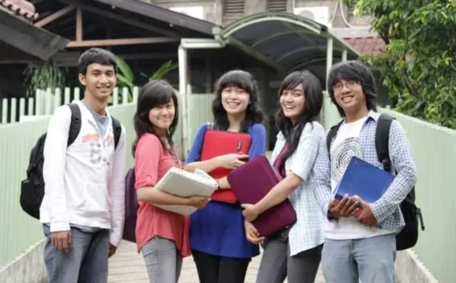 Biaya Pendidikan Program Study Sistem Informasi Universitas Indonesia