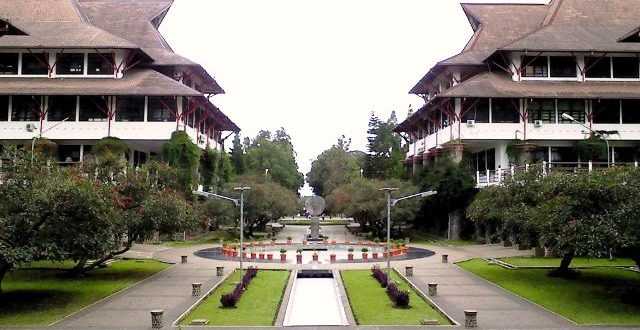 Biaya Pendidikan Program Study Teknik Elektro Universitas Indonesia