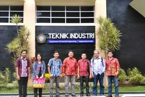 Biaya Pendidikan Program Study Teknik Industri Universitas Indonesia