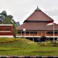 Biaya Pendidikan Program Study Teknik Mesin Universitas Indonesia