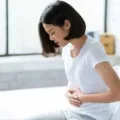 Cara Mengatasi Morning Sickness Dengan Cara Alami