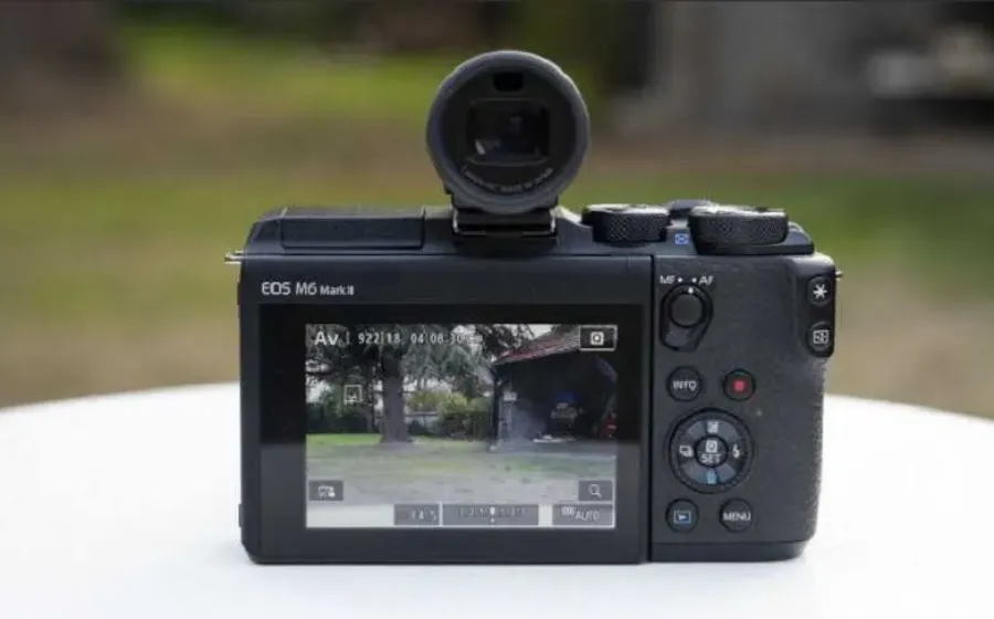 Harga Kamera Canon EOS M6 MARK II Kit Baru Bekas Terbaru