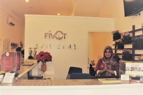 Harga Perawatan Klinik Kecantikan Fivot Skin Care Terbaru
