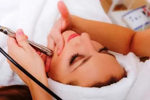 Harga Perawatan Klinik Kecantikan Zen Terbaru