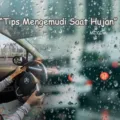 Cara Mengemudi Saat Hujan
