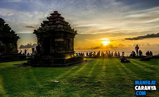 Candi Ijo Yogyakarta Harga Tiket Masuk Sejarah Fasilitas Alamat dan Rute Menuju Lokasi