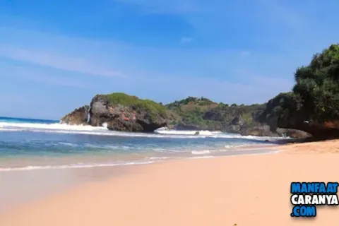 Harga Tiket Masuk Pantai Kukup Gunung Kidul Alamat Rute dan Fasilitas