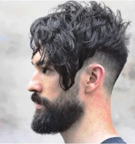 Model Rambut Angular Fringe