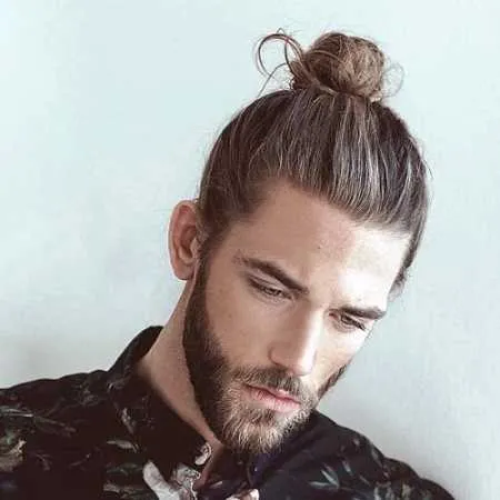 Model Rambut Pria Man Bun
