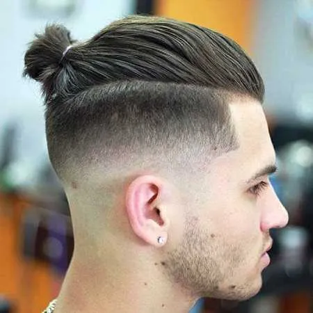 Model Rambut Pria Top Knot