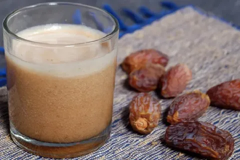 Manfaat Mengkonsumsi Jus Kurma Saat Ramadhan
