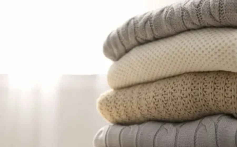Cara Merawat Knitwear Wanita Agar Tidak Mudah Melar
