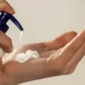Langkah Menggunakan Body Lotion dan Manfaatnya