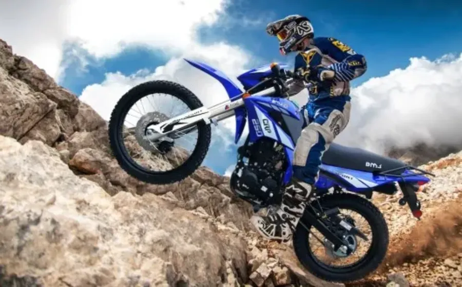 Tips Membeli Motor Trail yang Perlu Anda Perhatikan