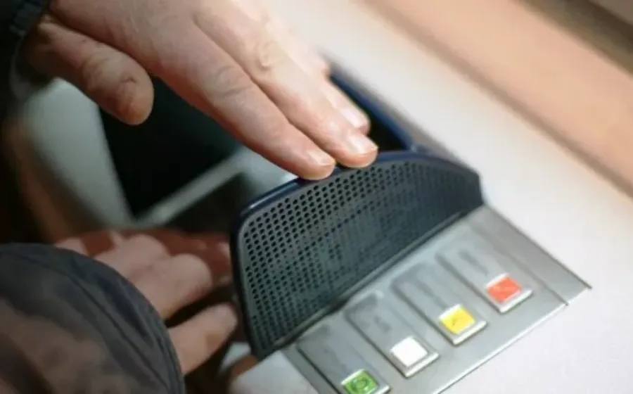 Tips Ambil Uang di ATM bagi Pemula untuk Keuangan yang Aman dan Efisien