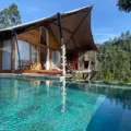 Rekomendasi Tempat Menginap di Bandung Murah dan Ada Kolam Renang