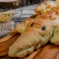 Menjelajahi Jajanan Jadul Jakarta Nostalgia Kuliner yang Tak Lekang oleh Waktu