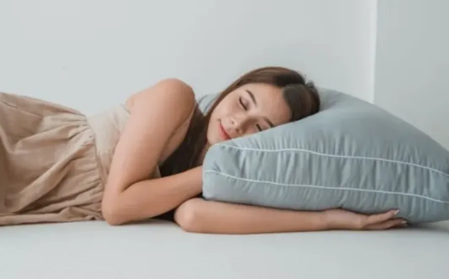 Tips Memilih Bantal untuk Tidur yang Nyaman dan Berkualitas