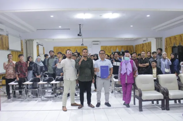 Adaptasi dengan Dunia Kerja yang Semakin Kompetitif