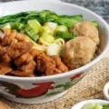 Berbagai Jenis Mie Ayam di Indonesia yang Bikin Ketagihan dan Wajib Dicoba