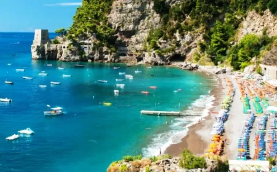 Destinasi Wisata di Italia yang Patut Disambangi, Dari Kota Romantis hingga Keajaiban Alam yang Memukau