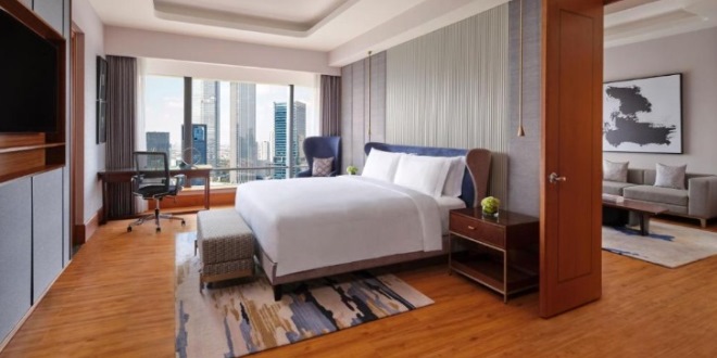 Kemewahan di The Ritz Carlton Jakarta, Menginap Serasa Sultan di Tengah Kota Metropolitan