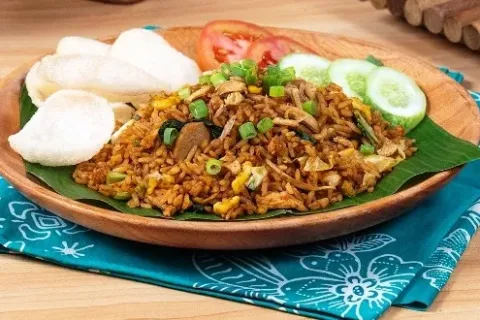 Perbedaan Nasi Goreng Jawa Tengah dan Jawa Timur yang Bikin Lidah Bergoyang, Kamu Lebih Suka yang Mana