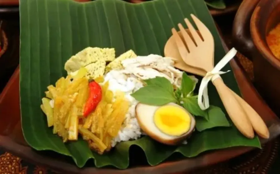 Sajian Kuliner Nasi Khas dari Berbagai Kota di Indonesia yang Perlu Kamu Ketahui