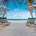 Destinasi Wisata Pantai Terindah di Dunia yang Bikin Kamu Gak Mau Pulang