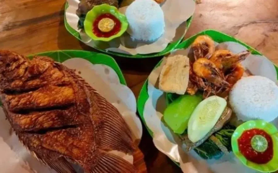 Mengenal Nasi Tempong Makanan Tradisional Bali yang Pedasnya Bikin Kamu Ketagihan dan Pengen Nambah