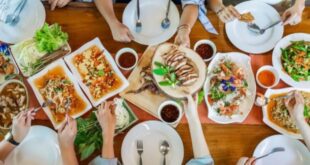 Tips Memilih Restoran untuk Makan Bersama Keluarga yang Bikin Semua Anggota Happy dan Betah Lama lama