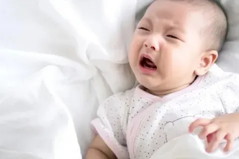 Cara Mengatasi Kolik Pada Bayi