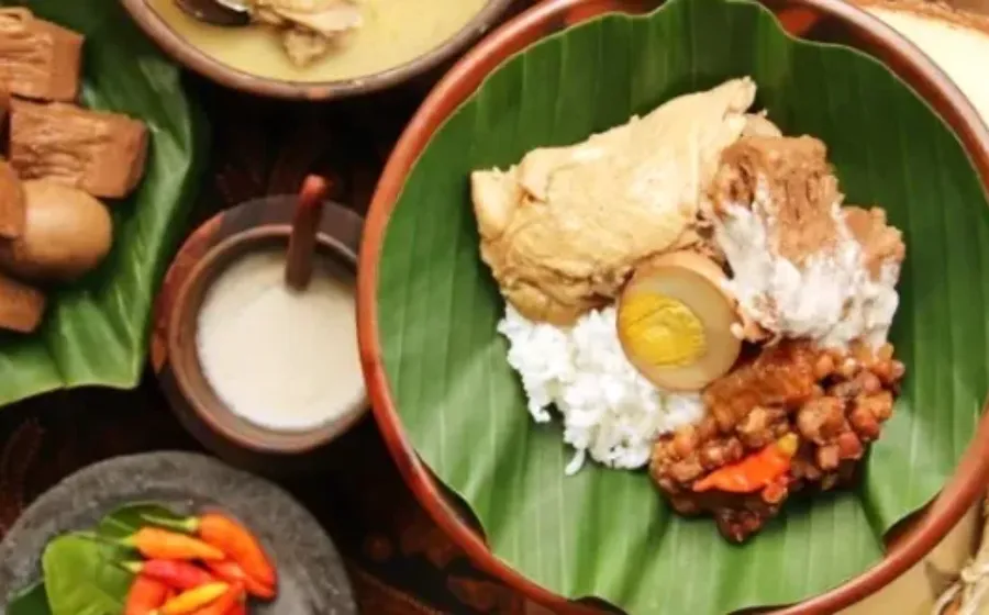 Pengalaman Gak Terlupakan Saat Menjelajahi Wisata Kuliner di Jogja yang Bikin Lidahmu Ketagihan