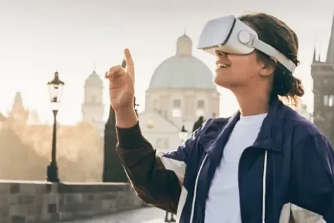 Tren Wisata Pasca Pandemi Wisata Digital Makin Populer dan Jadi Alternatif Liburan Seru dari Rumah