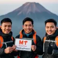 10 Pantangan Penting Saat Mendaki Gunung Sumbing via Sebogo Garung