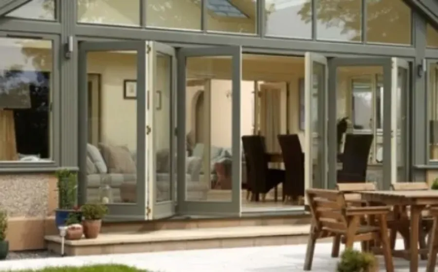 Sliding Door & Folding Door untuk Hunian Kekinian dari Roda Bangun Mandiri