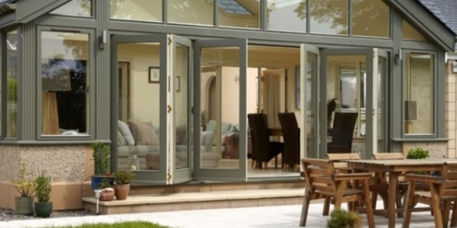 Sliding Door & Folding Door untuk Hunian Kekinian dari Roda Bangun Mandiri