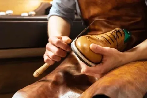 Solusi Praktis Reparasi Sepatu di Stop'N'Go