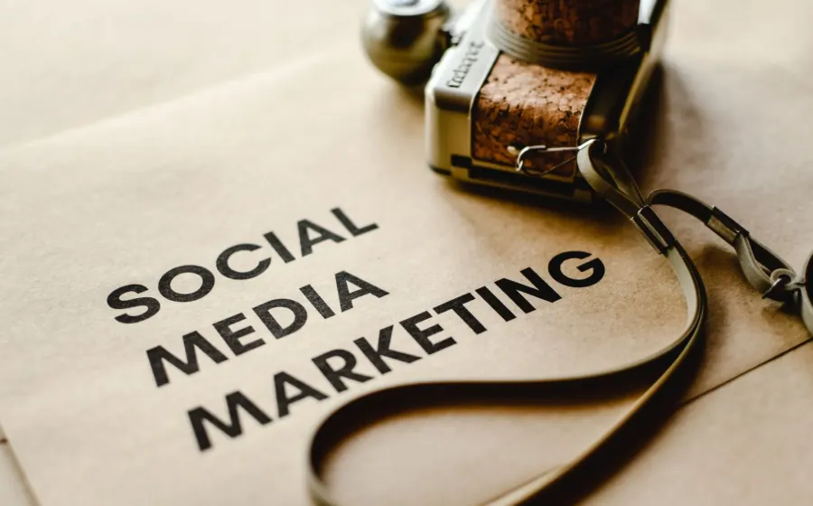 Ilustrasi ide konten promosi media sosial untuk strategi pemasaran bisnis digital