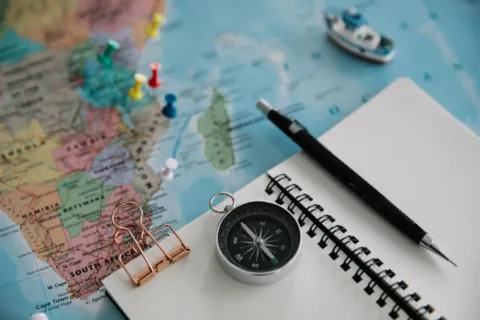 Tips memilih agen travel terpercaya untuk merencanakan liburan keluarga yang aman
