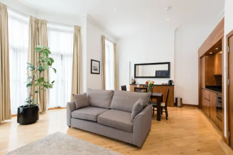 Tips memilih perabotan rumah tangga hemat dan tahan lama untuk interior rumah
