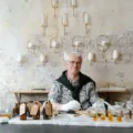 Botol parfum kaca dan semprotan sampel untuk panduan tips memilih parfum sesuai kepribadian